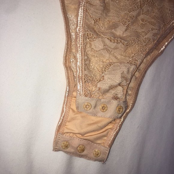 NASTYGAL satin lace bodysuit- S - Picture 4 of 5